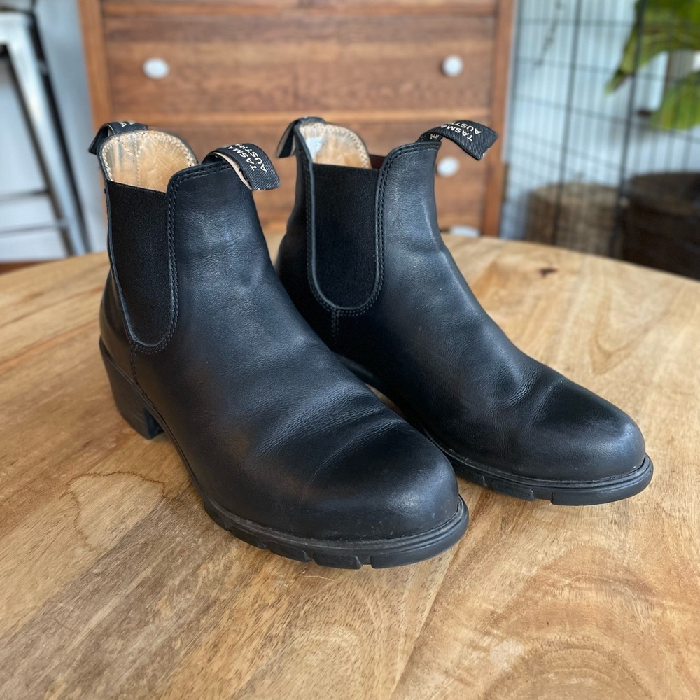 Blundstone’s Womens #1671 Series Heeled Boots- Black Size US 9 EU 39